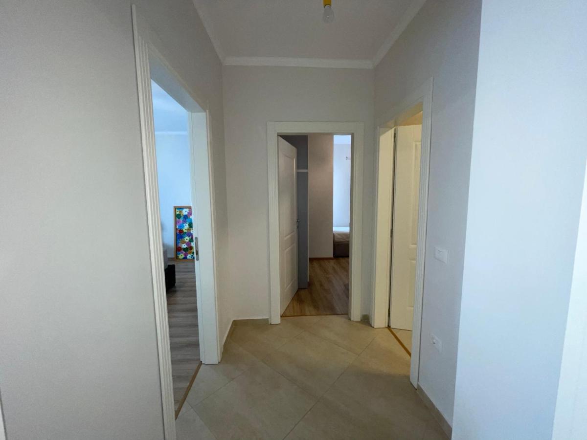 Peak Apartment Modern Durres City Centre #2 Exterior photo