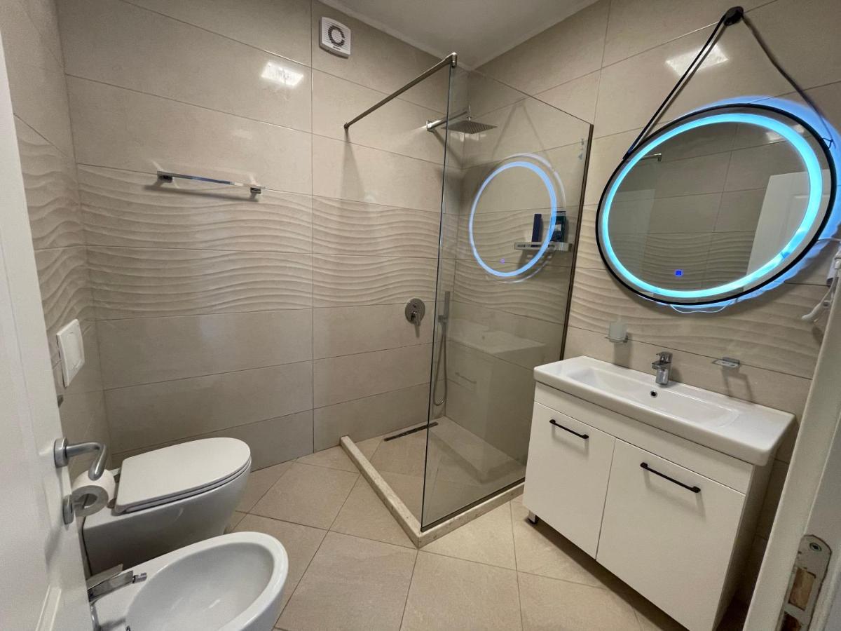 Peak Apartment Modern Durres City Centre #2 Exterior photo