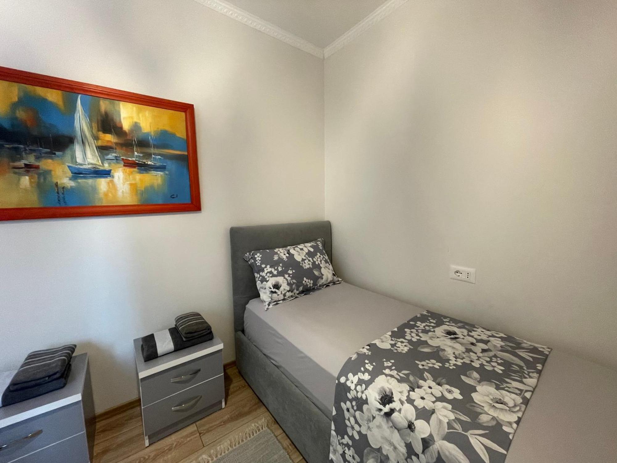 Peak Apartment Modern Durres City Centre #2 Exterior photo